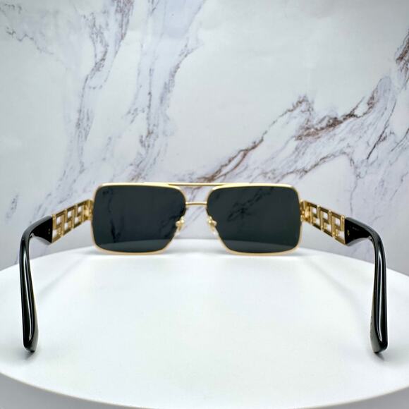 New VERSACE Sunglasses Gold Metal Greca Logo Rectangle Black Gray - Picture 13 of 16